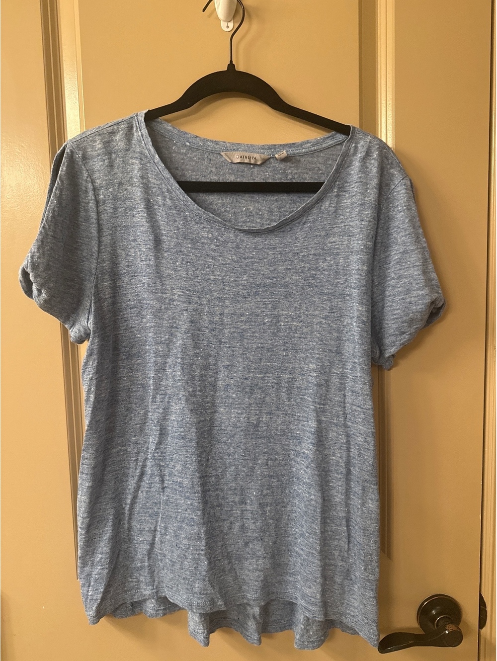 Athleta Women's Blue Heathered Short Sleeve T-Shirt, Size Large